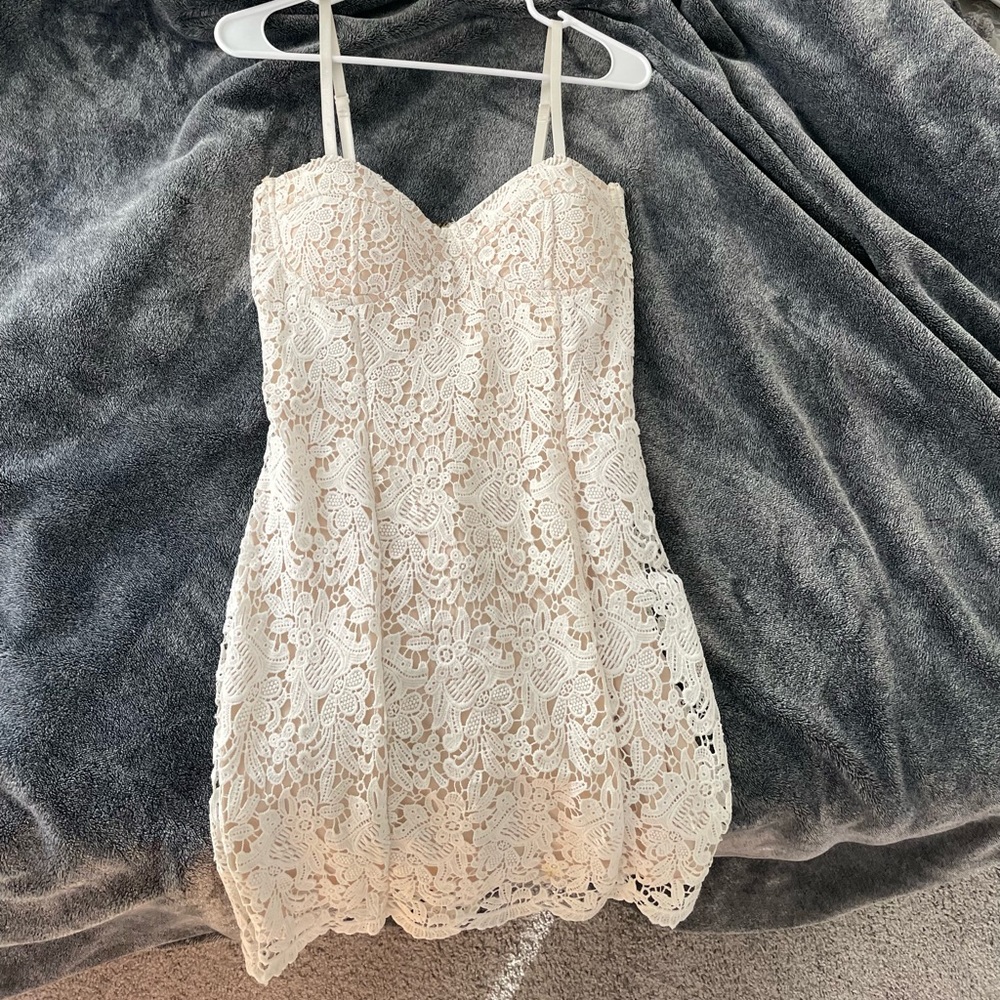 Windsor ivory/cream colored dress